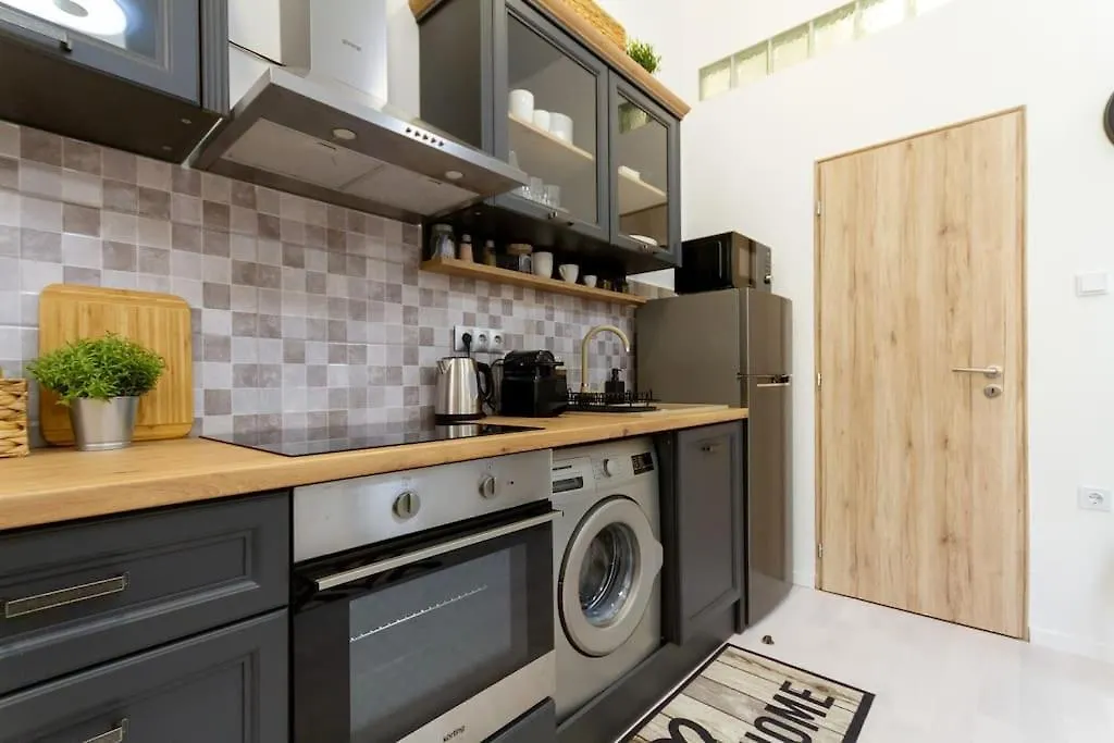 Harmonic Audio Hideaway By Nw Apartment Budapest