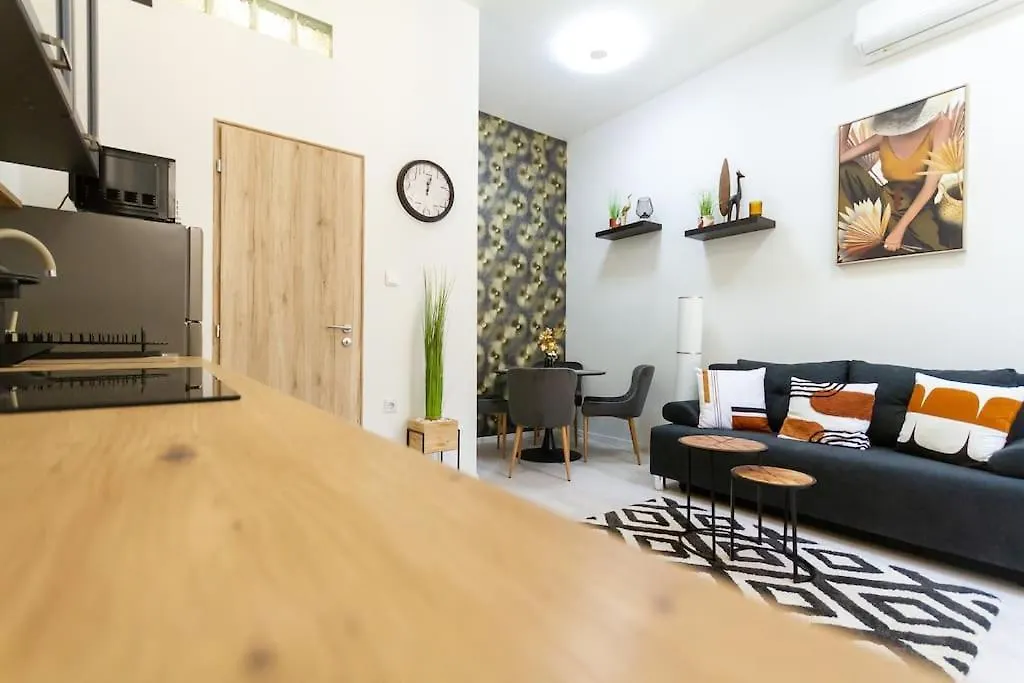 Harmonic Audio Hideaway By Nw Apartment Budapest Hungary