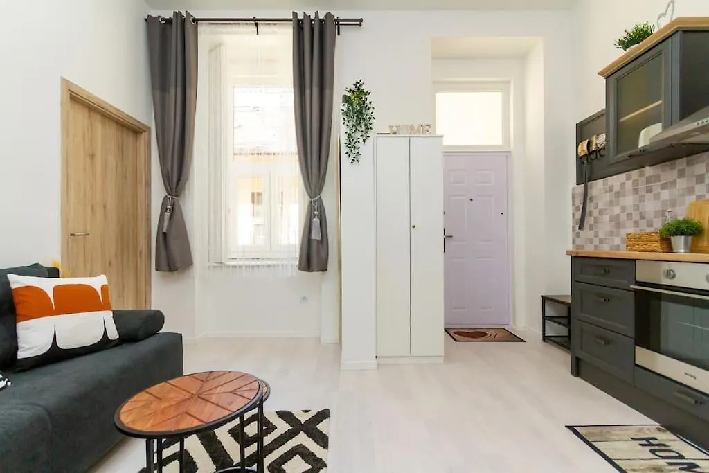 Harmonic Audio Hideaway By Nw Apartment Budapest