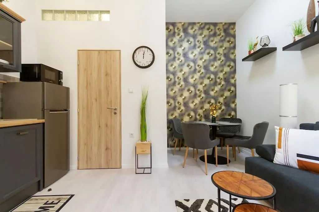 Harmonic Audio Hideaway By Nw Apartment Budapest 0*,